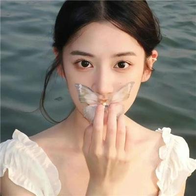 向阳而生的安琪琪